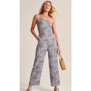 Abercrombie & Fitch jumpsuit